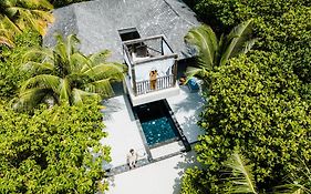 Mövenpick Resort Kuredhivaru Maldives